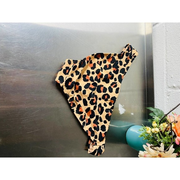 Xhilaration Leopard Print Swim Bottoms - Picture 4 of 5